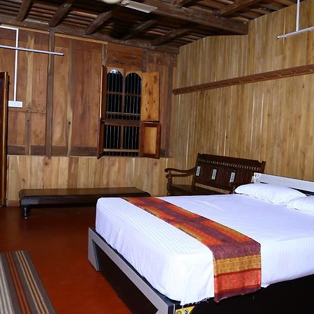 Malayoram Heritage Villa Munnar Kumudi Buitenkant foto